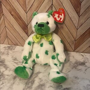 Clover Ty Beanie Baby Bear with Green Shamrocks